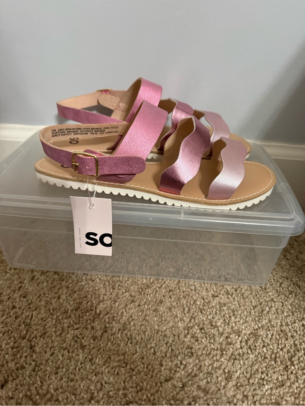 SO Girls' Pink Metallic Wave-Strap Sandals